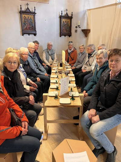 Halbzeit in der "Begehbaren Bibel: Ostern!