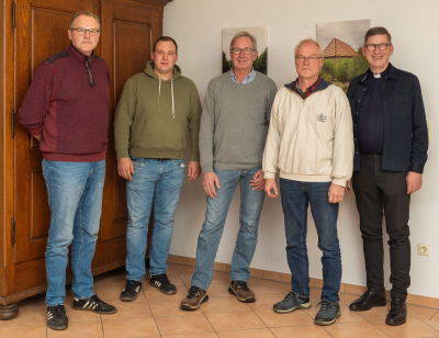 Kirchenvorstand Holsen